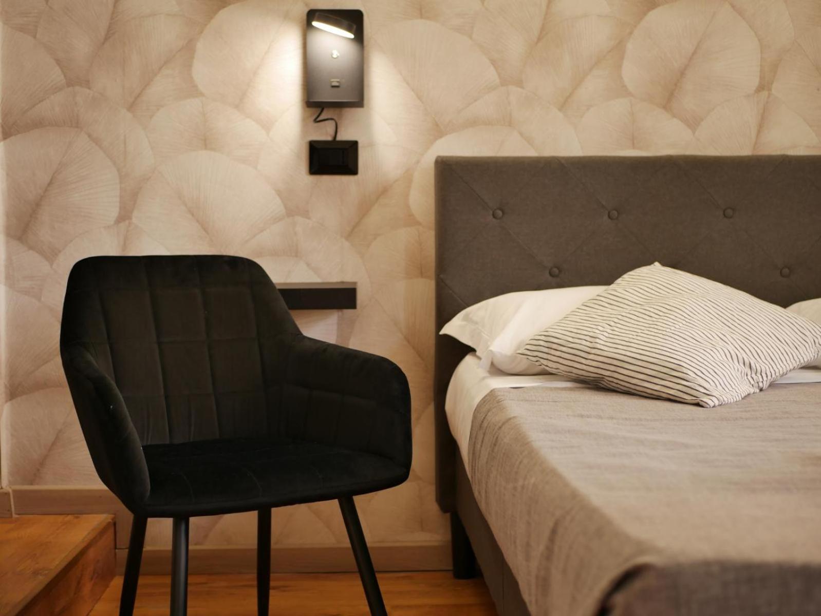 Rooms Piramide Rom Exteriör bild